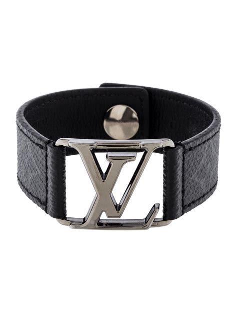 louis vuitton male bracelet.